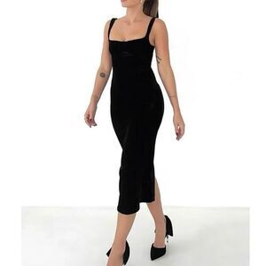 NWT Rumored Runaway midi black velvet dress